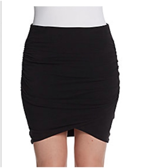 James Perse - Picture 4 of 5